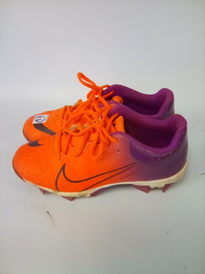 Girls t ball on sale cleats