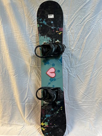 Used Pepsi Elwell 149 Cm Snowboard