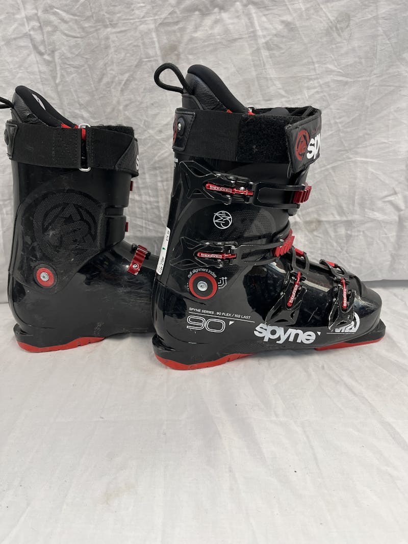 Dalbello Vantage Ski Boot (Used Rental Boot)