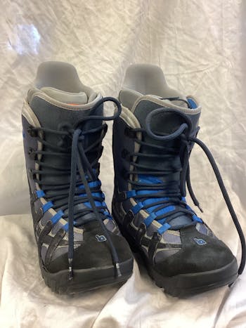 Used Burton SABLE Senior 6.5 Men s Snowboard Boots Men s Snowboard