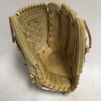  Easton Pro Collection Game Spec Baseball Glove, Right Hand  Throw, 11.75, Alex Bregman Game Spec : Sports & Outdoors