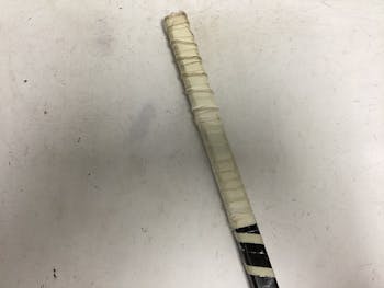 Easton Synergy 300 INT Hockey Stick 65 Flex Right Hand Forsberg P4