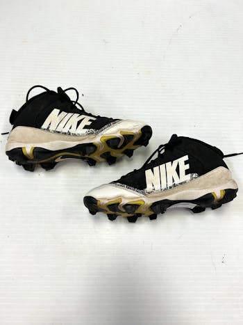 Used Nike TROUT 27 Junior 04 Baseball and Softball Cleats