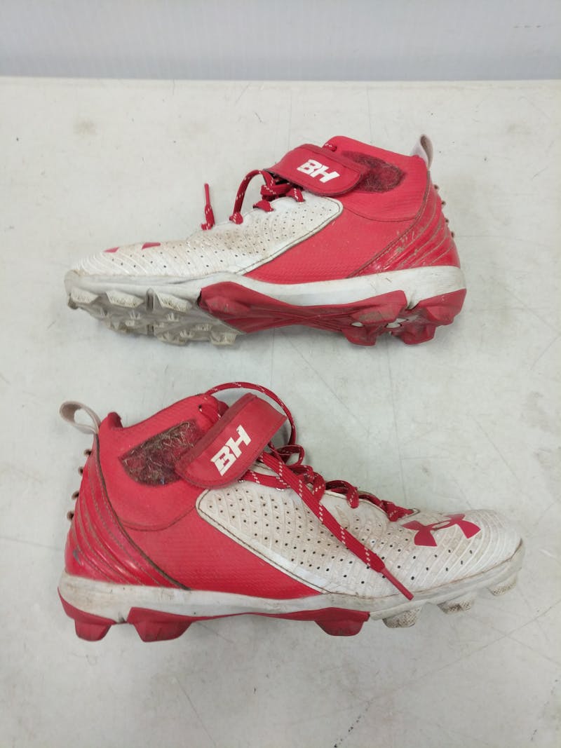 Used Nike TROUT CLEATS Senior 9.5 Baseball and Softball Cleats