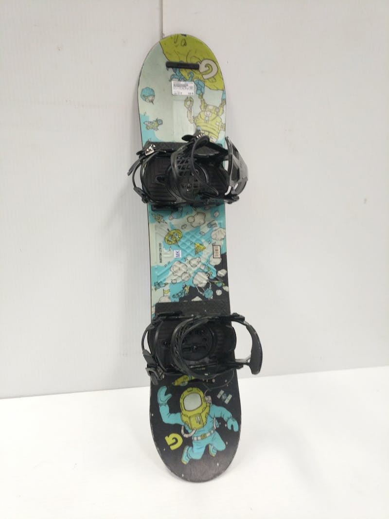 Used Burton LTR NEW MATRIX BND FITS 2 6 110 cm Boys Snowboard Combo